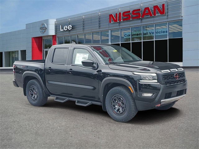 2026 Nissan Frontier PRO-X's photo
