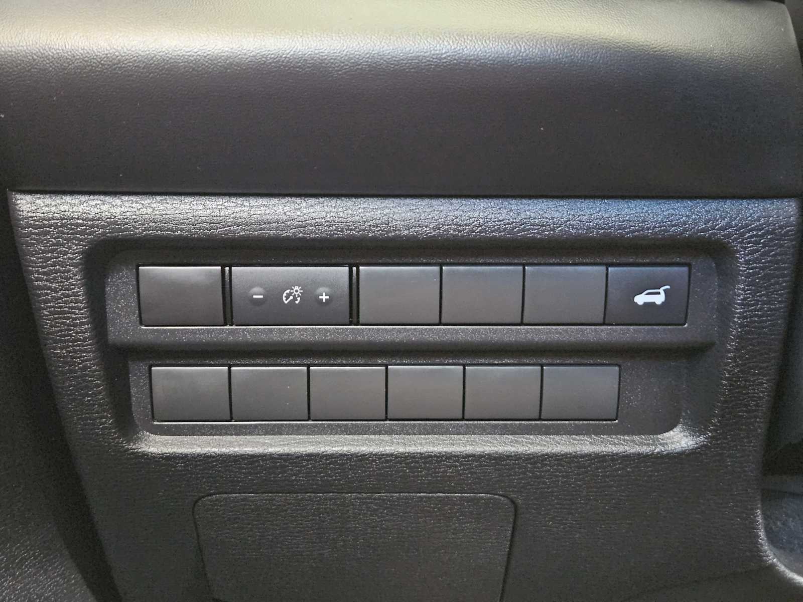 2022 Mitsubishi Outlander Black Edition photo 32