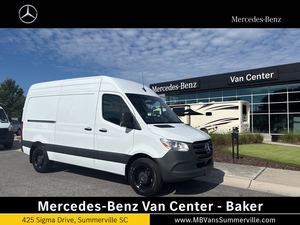 2026 Mercedes-Benz Sprinter Cargo Van Base's photo