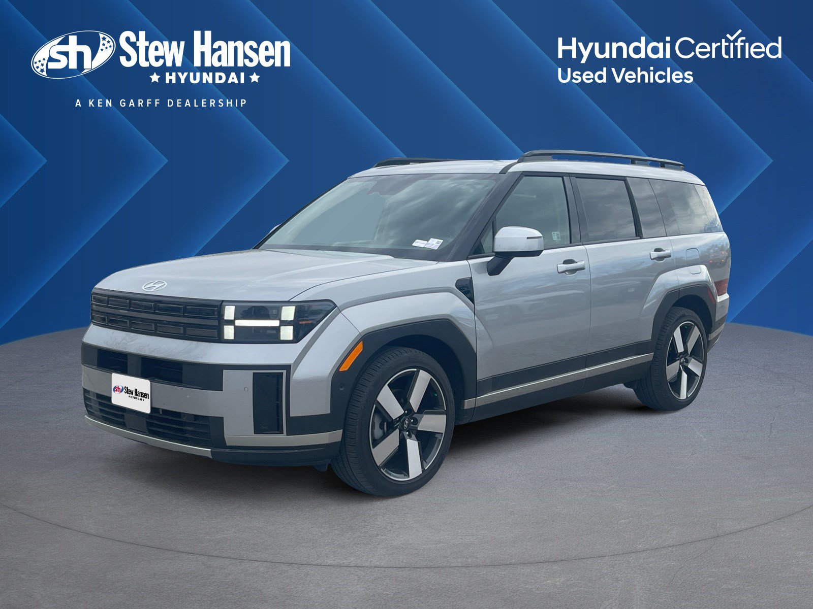 2025 Hyundai Santa Fe Limited's photo