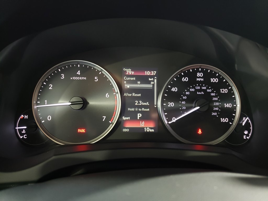 2025 Lexus IS 300 photo 17