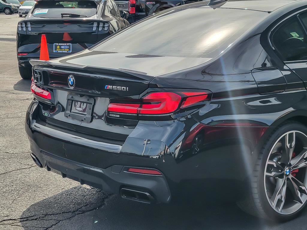 2021 BMW M550I - Image 8