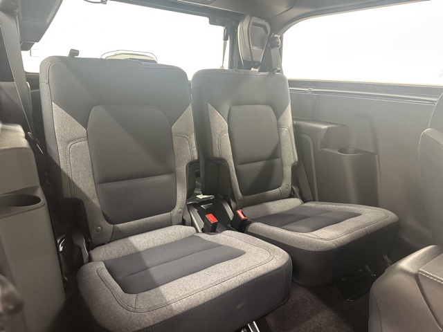 2025 Ford Bronco Base photo 26