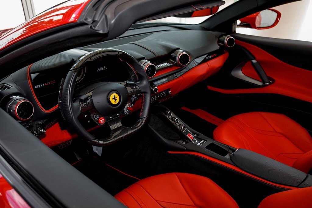 2022 Ferrari 812 GTS photo 21