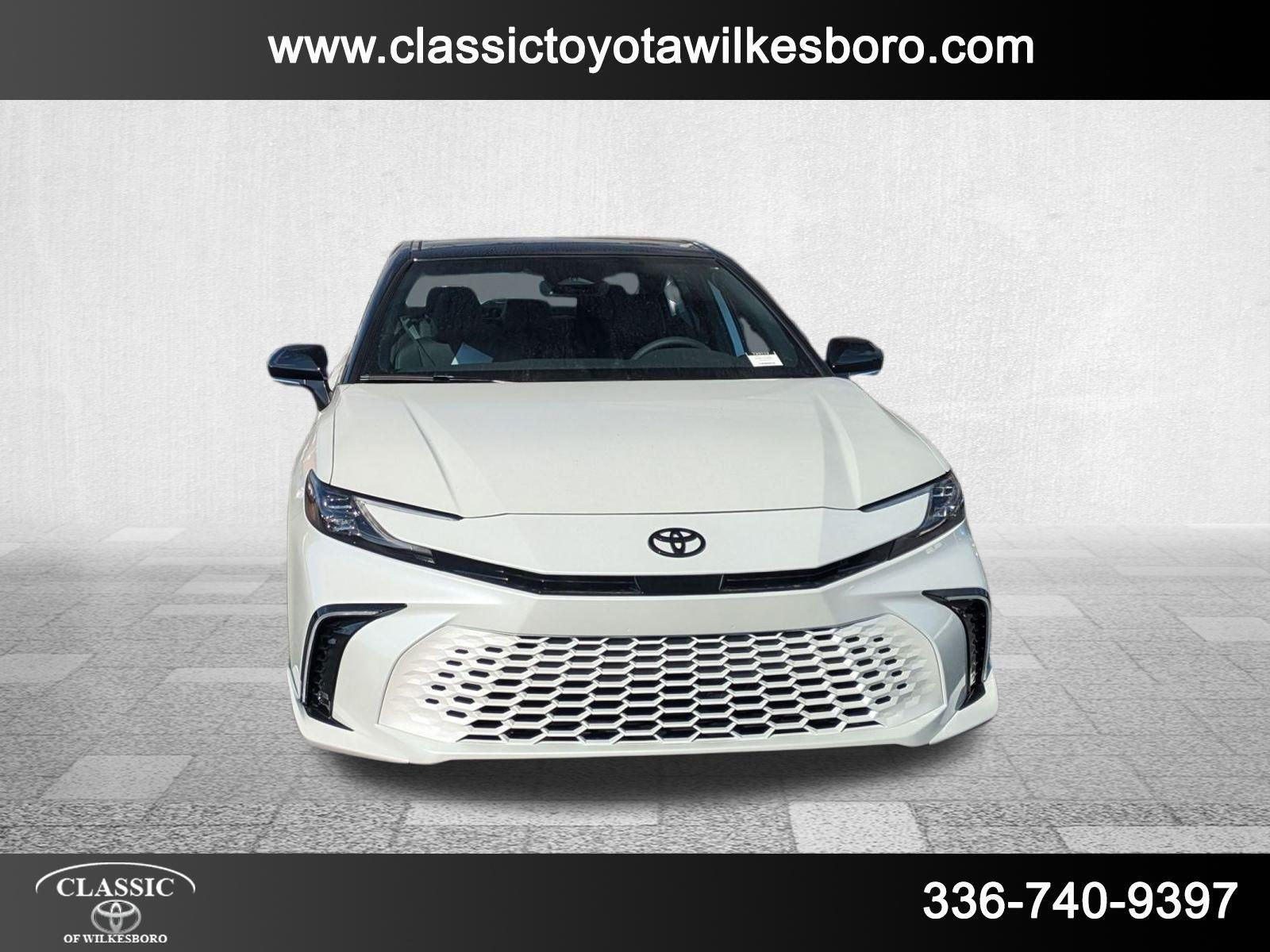 2025 Toyota Camry XSE photo 2