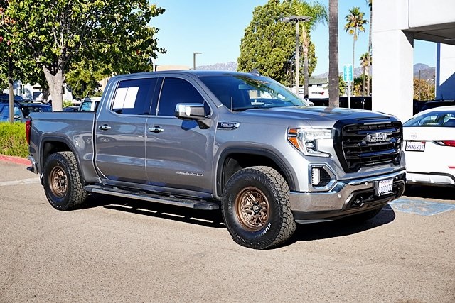 Used 2019 Gray GMC SLT image 5