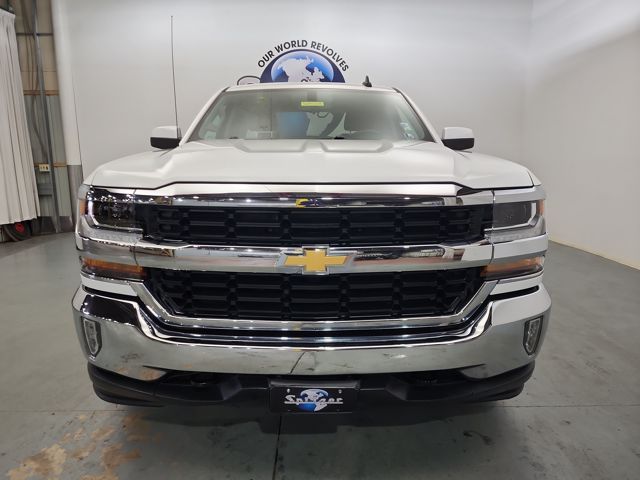 2018 Chevrolet Silverado 1500 LT photo 8