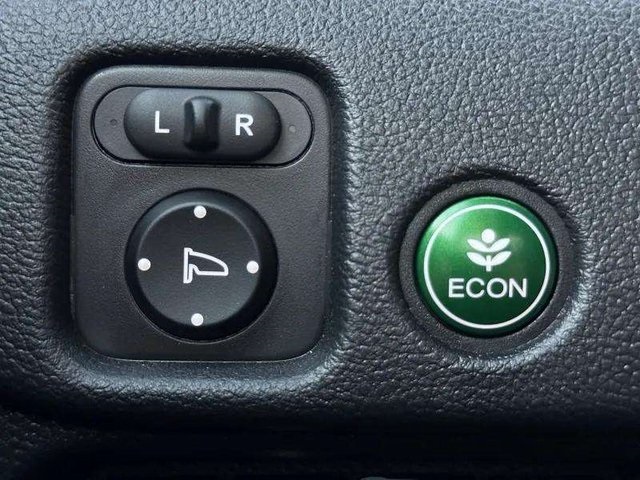 2025 Honda Ridgeline Sport photo 15