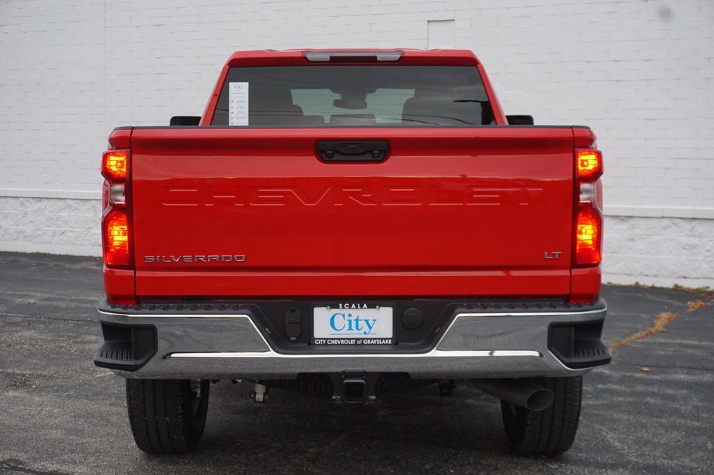 2026 Chevrolet Silverado 2500HD LT photo 5