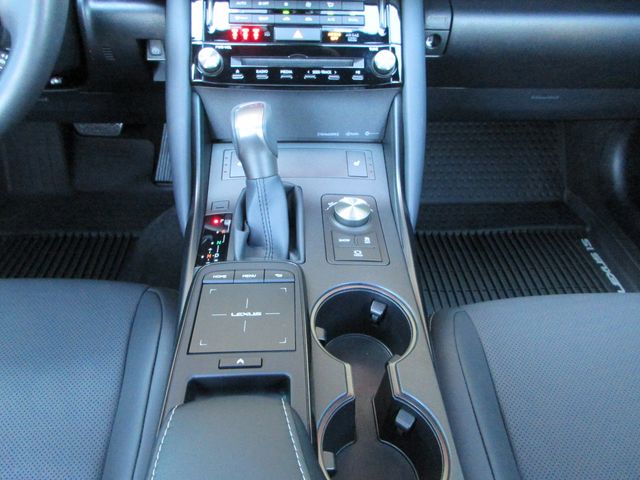 2024 Lexus IS 300 photo 15
