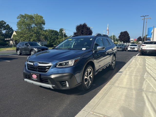 2020 Subaru Outback Touring photo 6