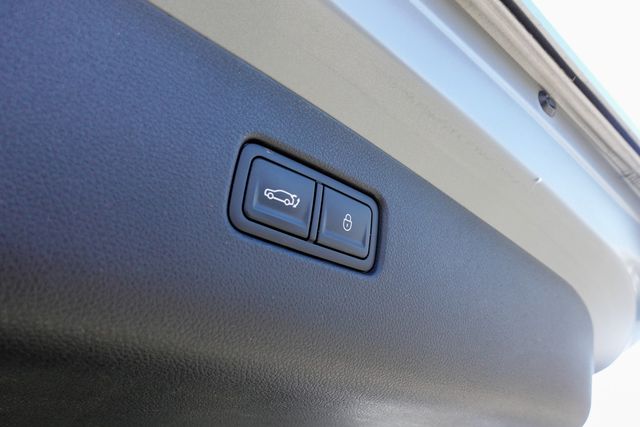 2025 Genesis GV70 2.5T photo 28