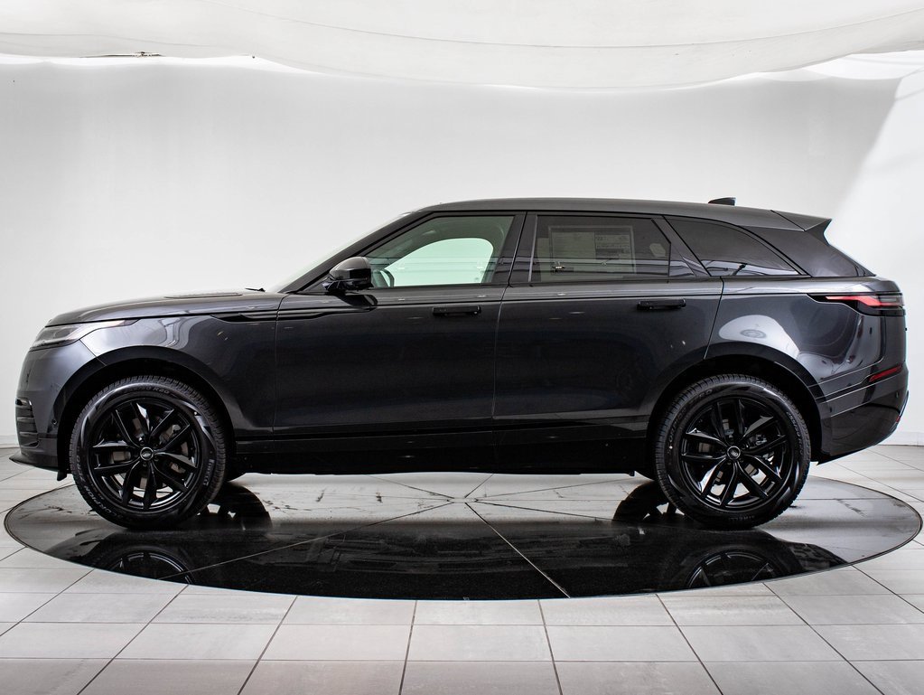 2026 Land Rover Range Rover Velar SE photo 5