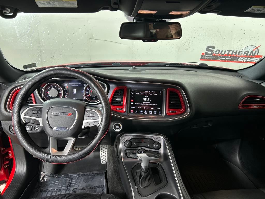 2015 Dodge Challenger SXT Plus photo 23