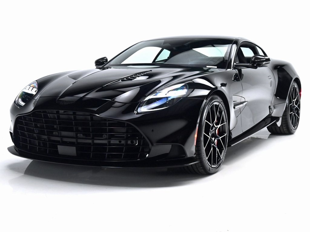 2025 Aston Martin Vanquish Base's photo