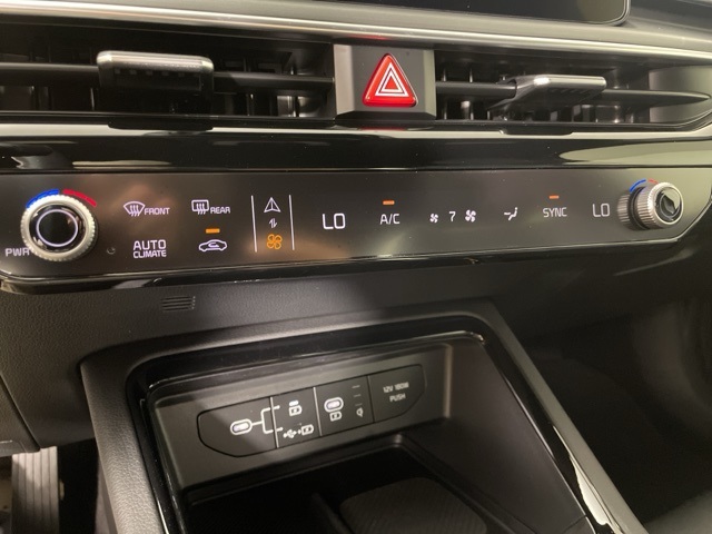 2026 Kia K5 GT-Line photo 28