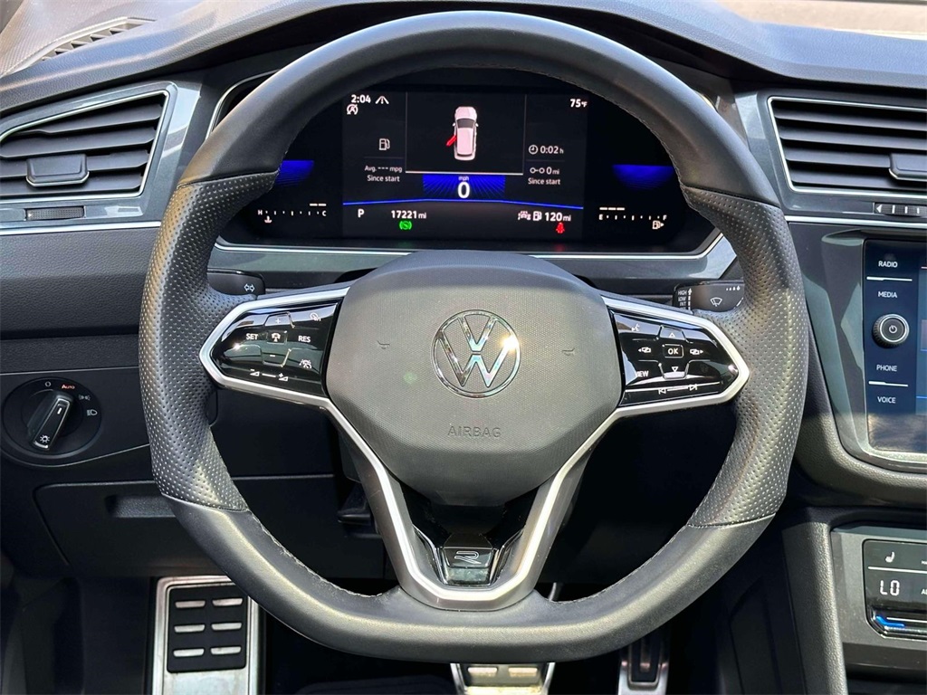 2022 Volkswagen Tiguan SE R-Line Black photo 10