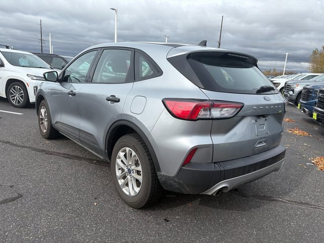 2022 Ford Escape S photo 2