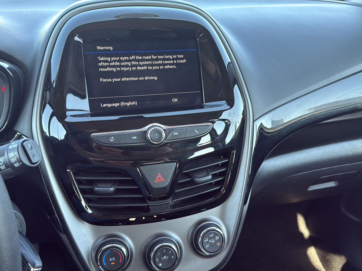 2022 Chevrolet Spark 1LT photo 6