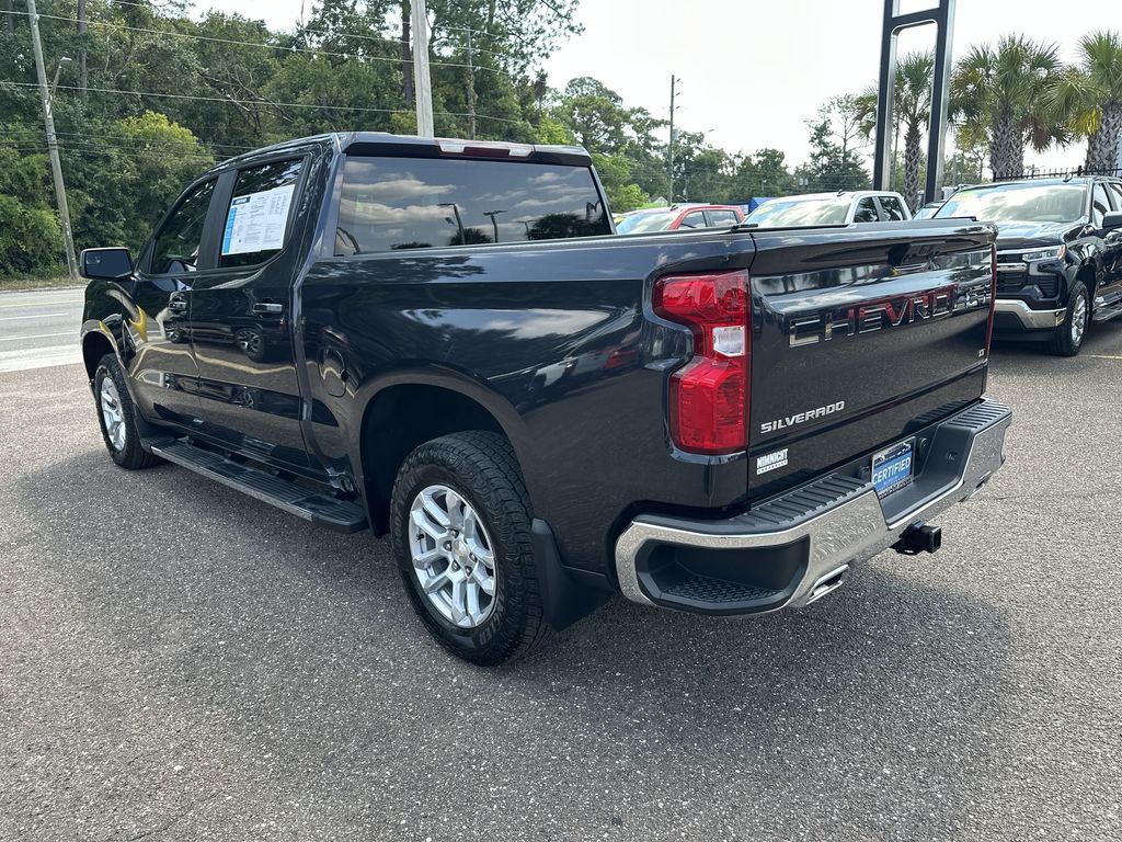 2022 Chevrolet Silverado 1500 LT photo 14