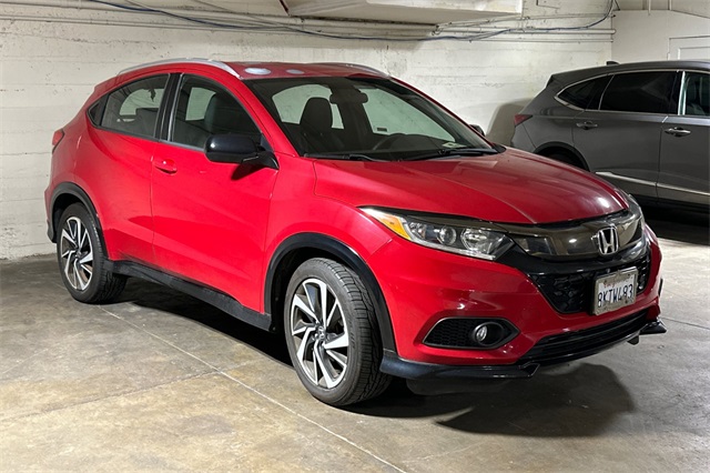 2019 Honda HR-V Sport photo 2