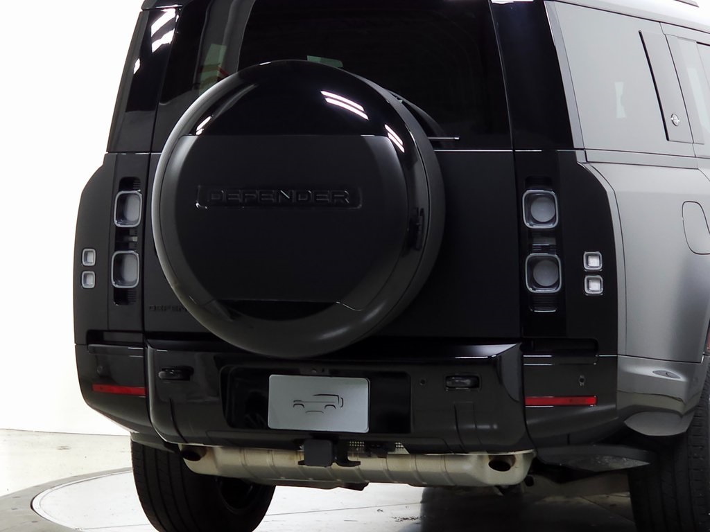 2024 LAND ROVER DEFENDER - Image 6