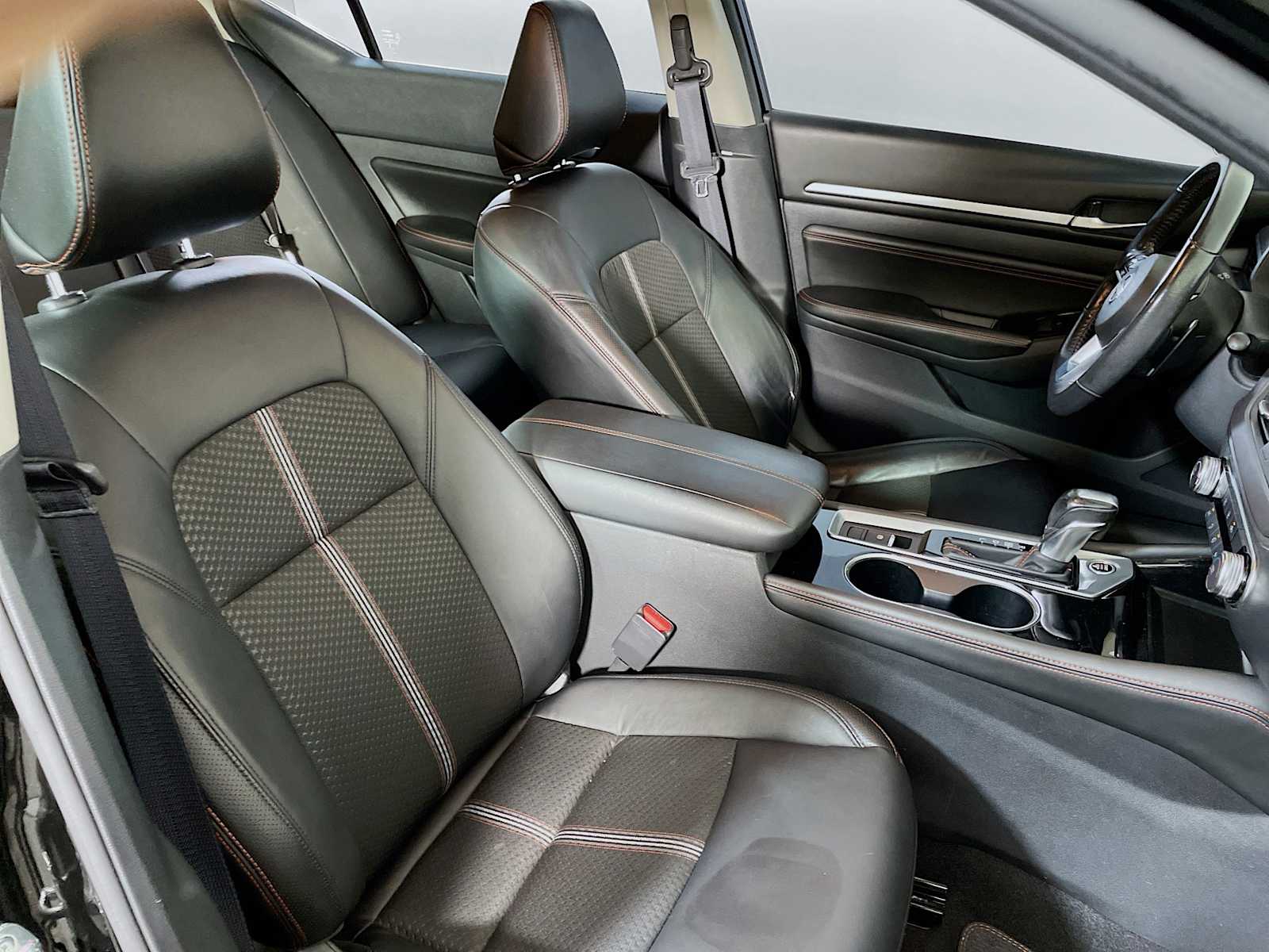 2023 Nissan Altima 2.5 SR photo 24