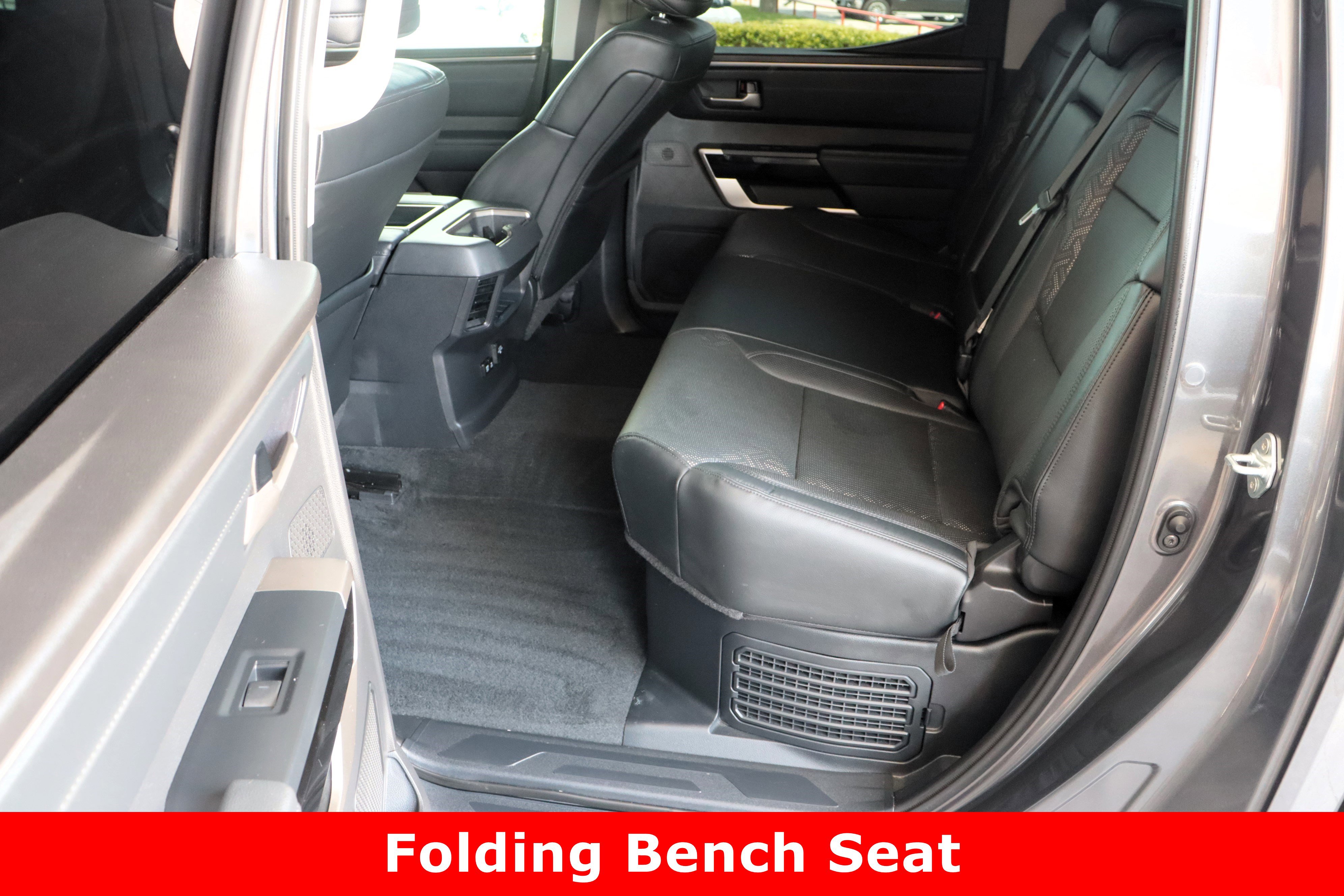 2024 Toyota Tundra Limited CrewMax photo 26
