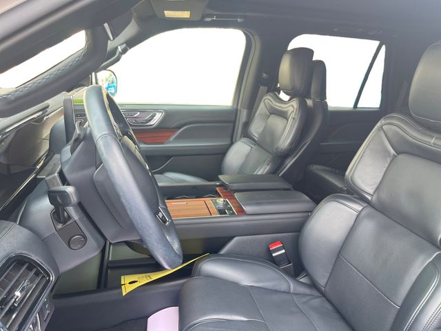 2024 Lincoln Navigator L Reserve photo 8
