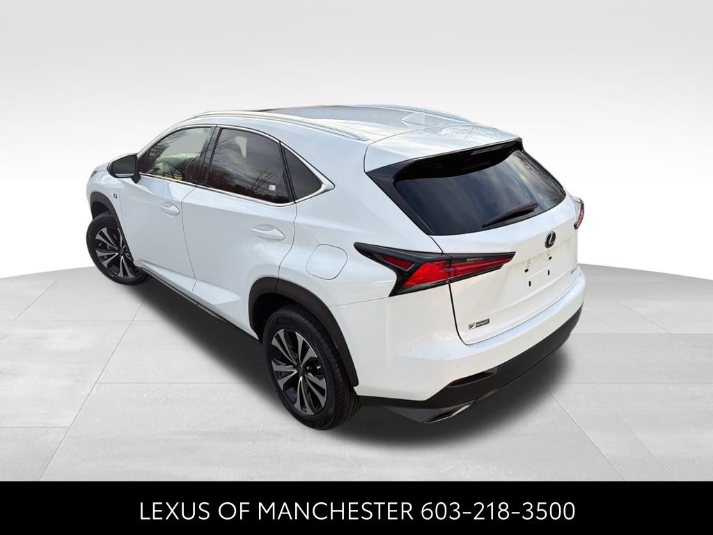 2021 Lexus NX 300 F SPORT photo 4