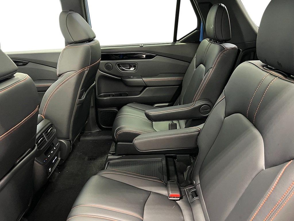 2025 Honda Pilot TrailSport photo 23