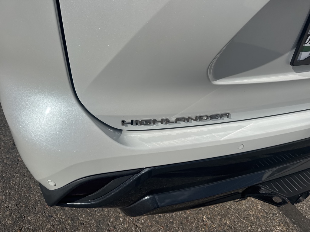 2023 Toyota Highlander Limited Platinum XLE XSE photo 4