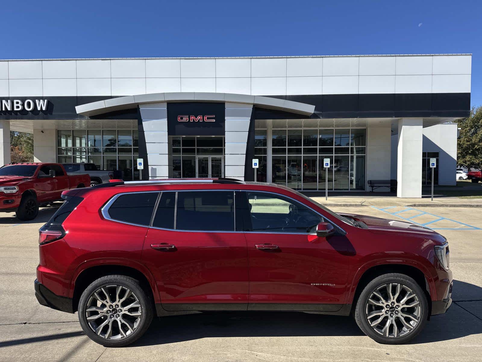 2026 GMC Acadia Denali Ultimate's photo