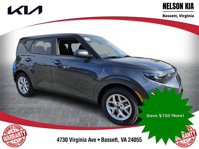 2025 Kia Soul LX's photo