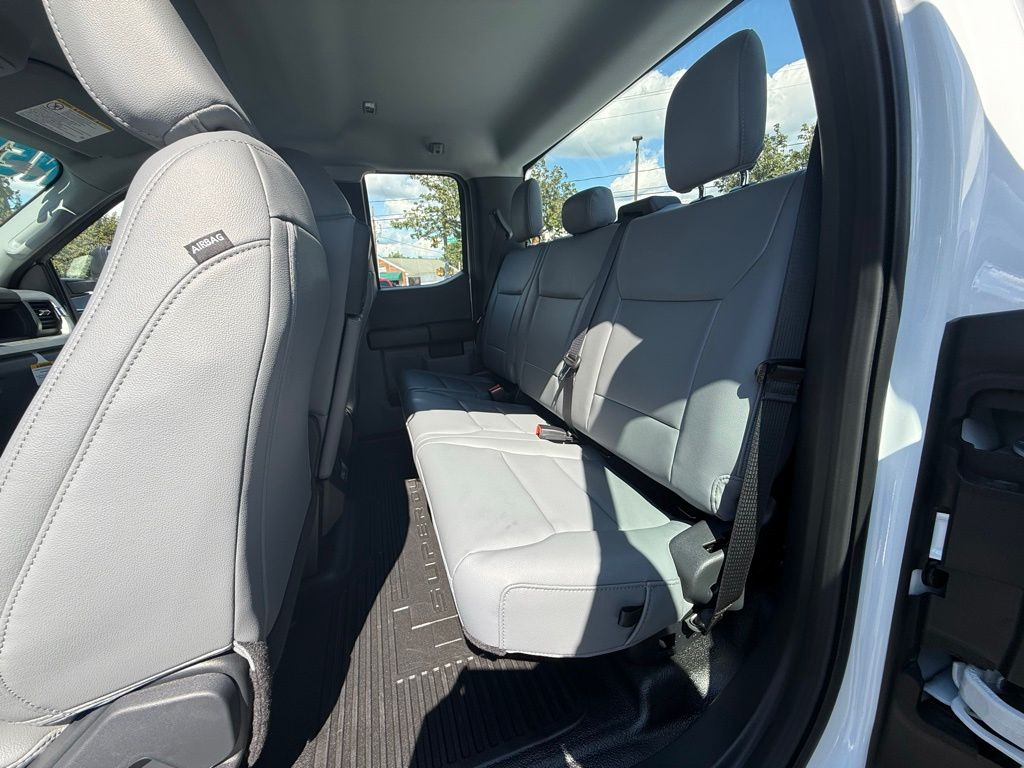2026 Ford F-250 photo 27