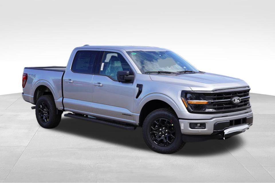 2025 Ford F-150 XLT's photo
