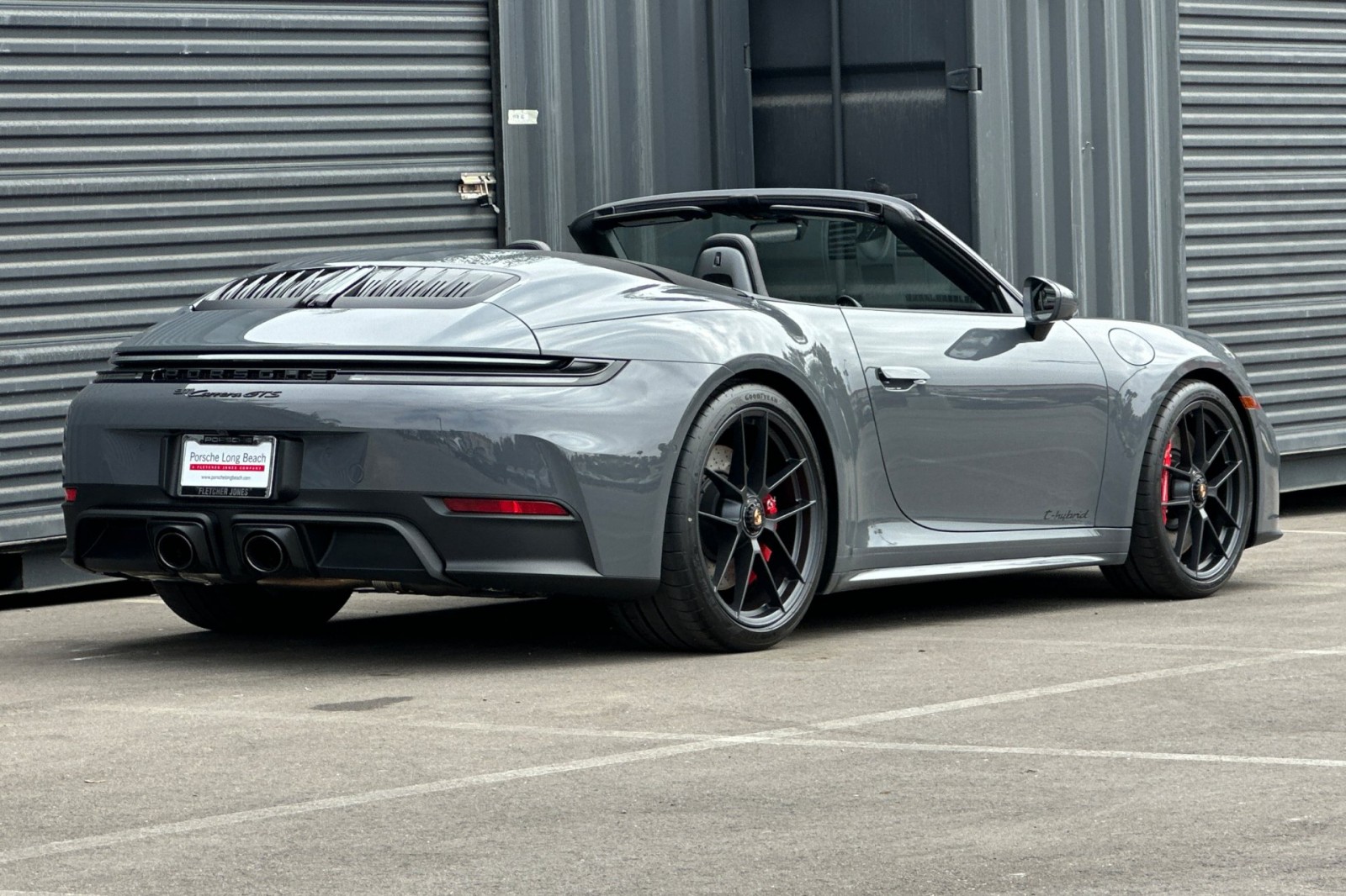 2026 Porsche 911 GTS photo 9