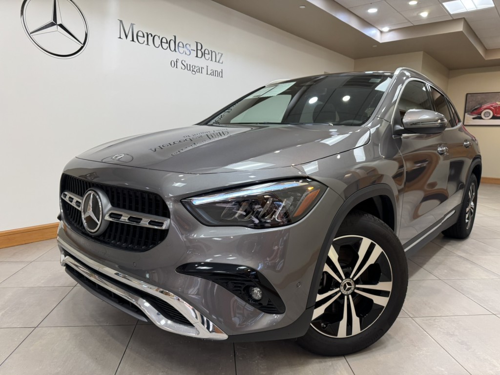 2026 Mercedes-Benz GLA GLA 250's photo