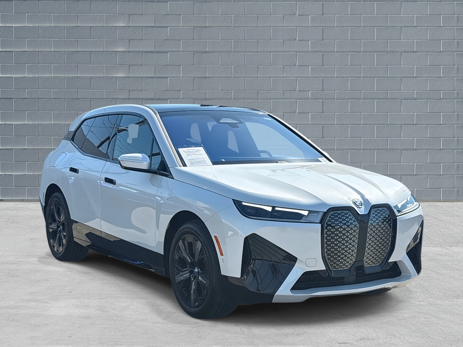 2025 BMW iX 50's photo