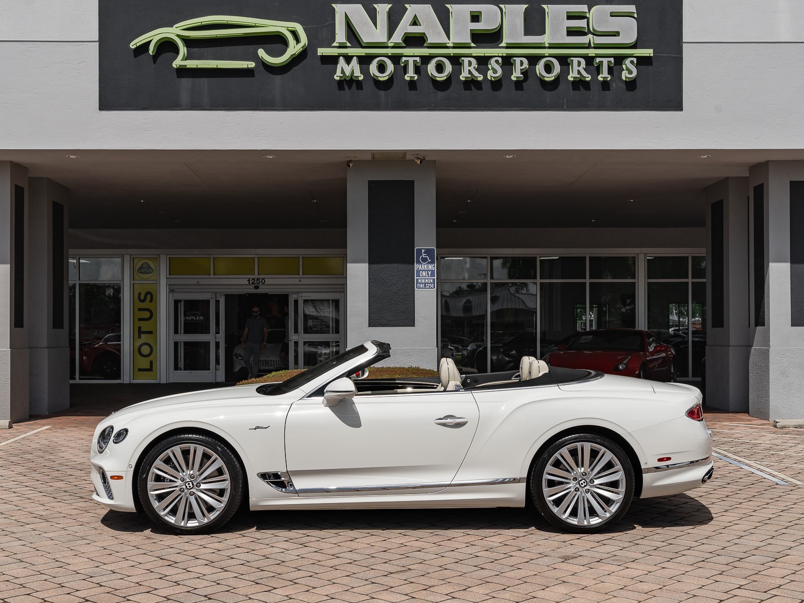 2022 Bentley Continental GTC Speed photo 22