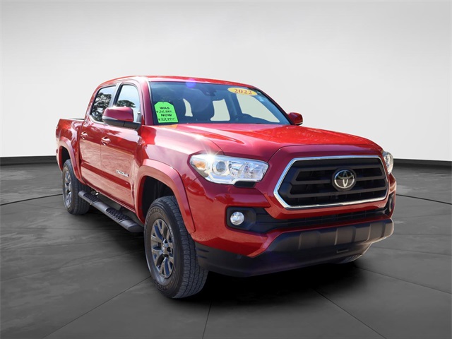 2022 Toyota Tacoma Hybrid LE photo 4