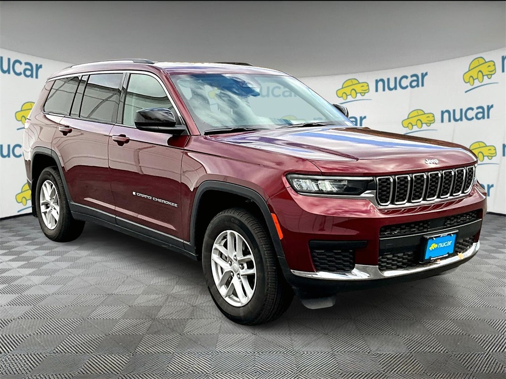 2024 Jeep Grand Cherokee L Laredo's photo
