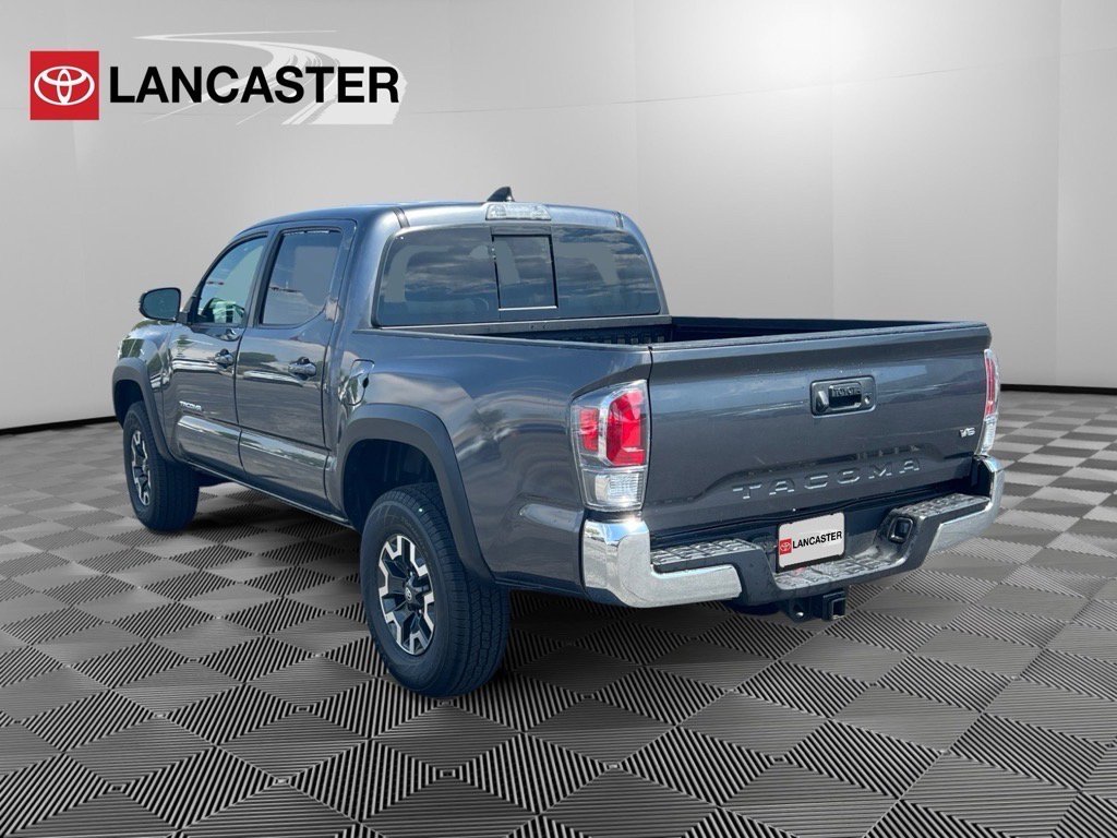 2022 Toyota Tacoma SR 4x4 photo 3