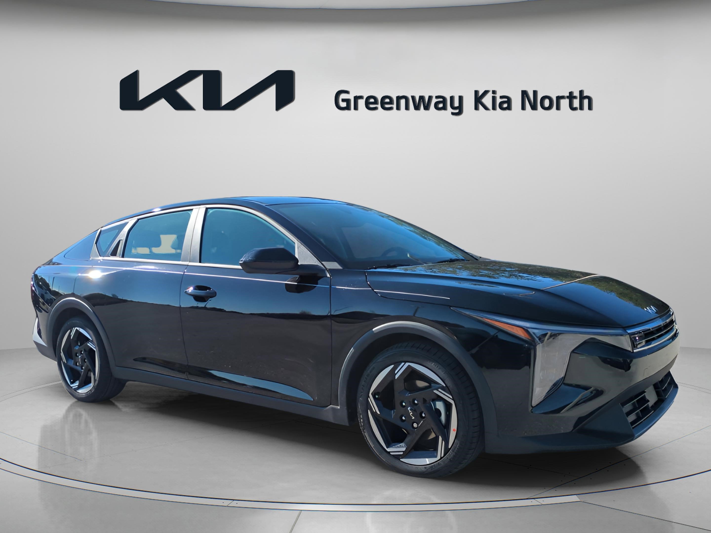 2025 Kia K4 EX's photo