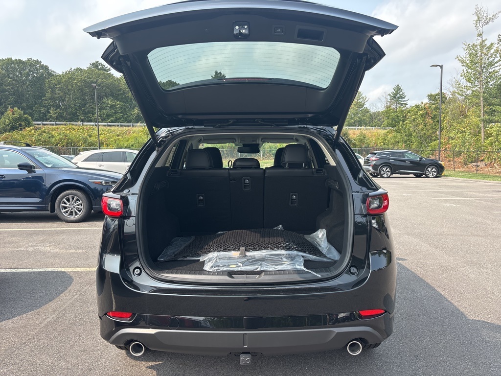 2025 Mazda CX-5 2.5 S Preferred photo 6