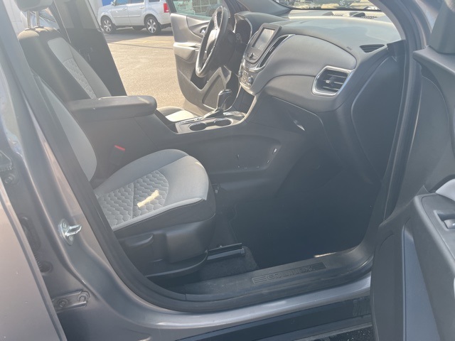 2018 Chevrolet Equinox LT photo 18