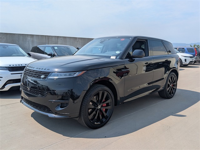 2025 Land Rover Range Rover Sport SE photo 2