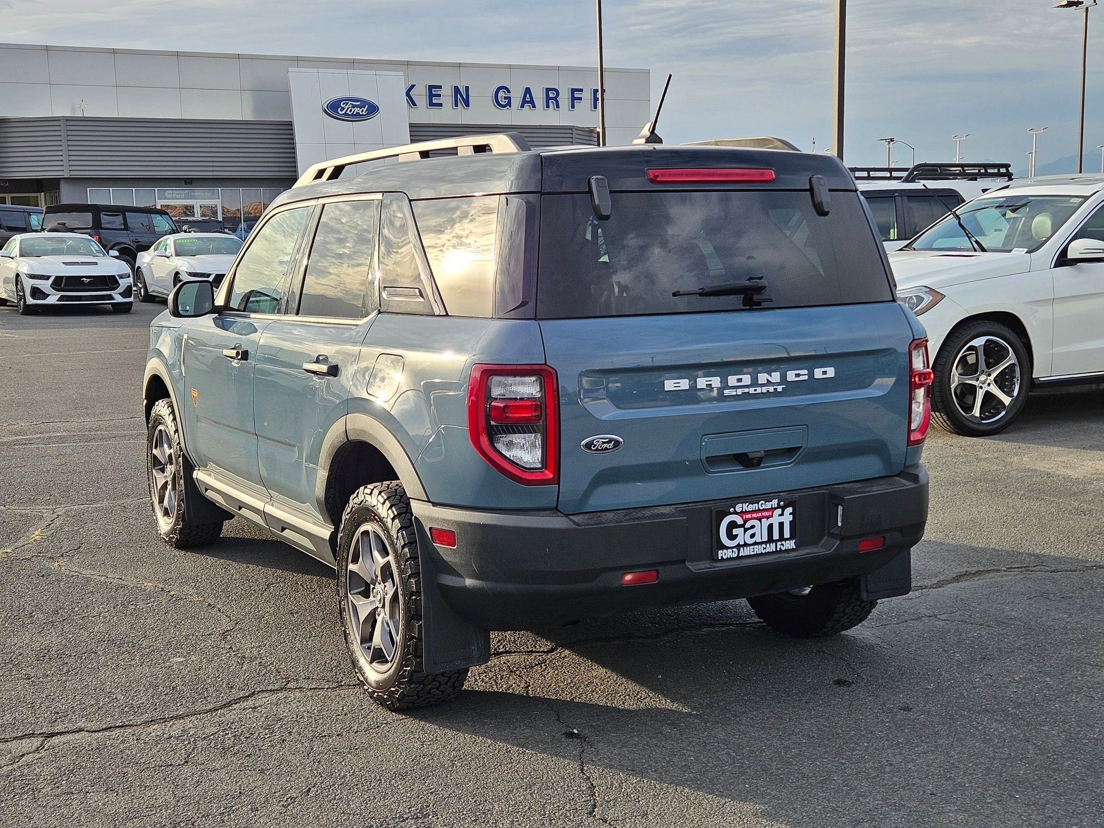 2023 Ford Bronco Sport Badlands photo 3