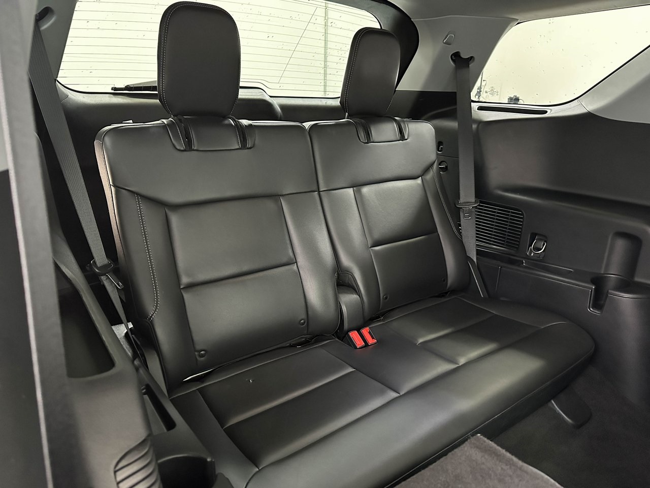 2022 Ford Explorer XLT photo 17