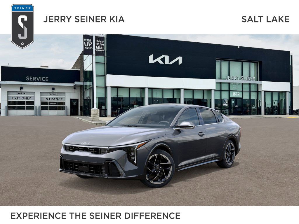 2025 Kia K4 GT-Line's photo